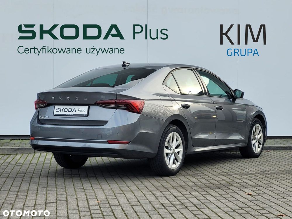 Skoda Octavia - 2