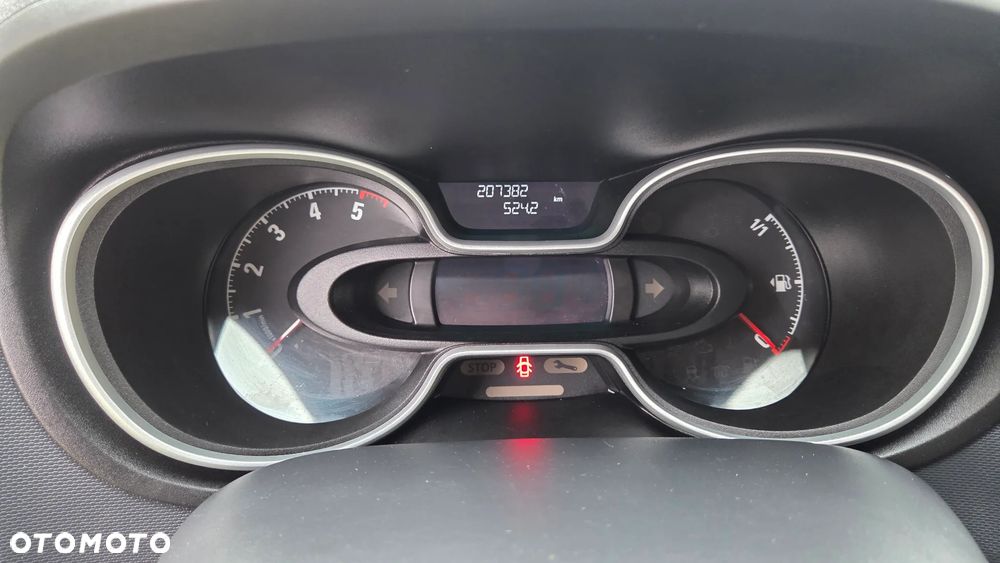 Opel Vivaro - 5