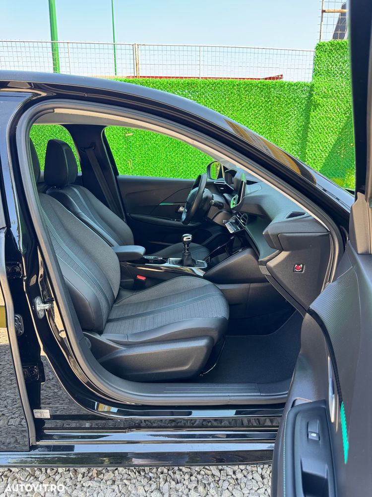 Peugeot 208 PureTech 100 Allure Pack - 11