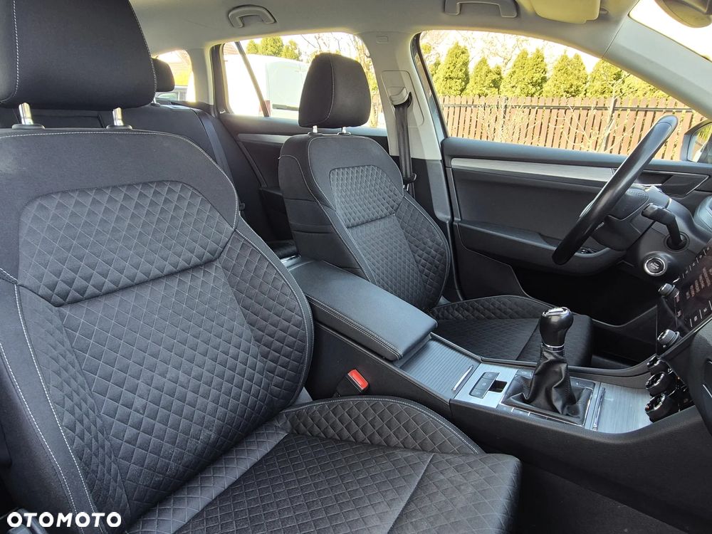 Skoda Superb 2.0 TDI Ambition - 7