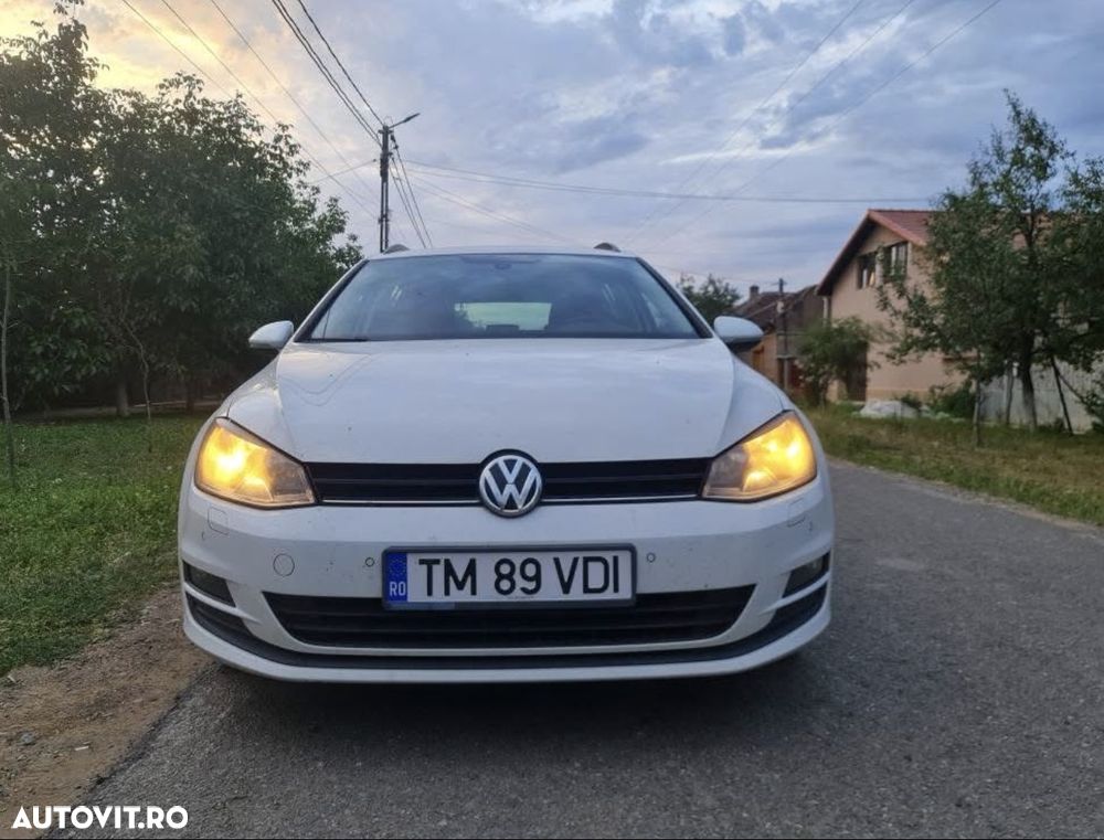 Volkswagen Golf 1.6 TDI DPF BlueMotion - 2