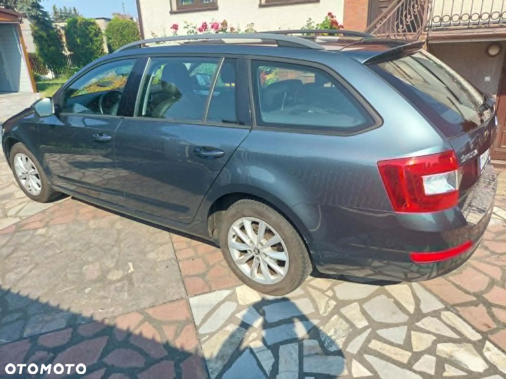 Skoda Octavia 2.0 TDI Drive - 1