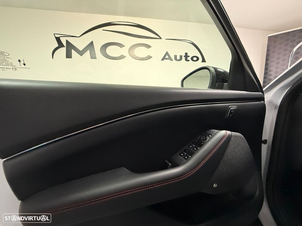 Ford Mustang Mach-E 98.7 kWh Premium AWD - 25