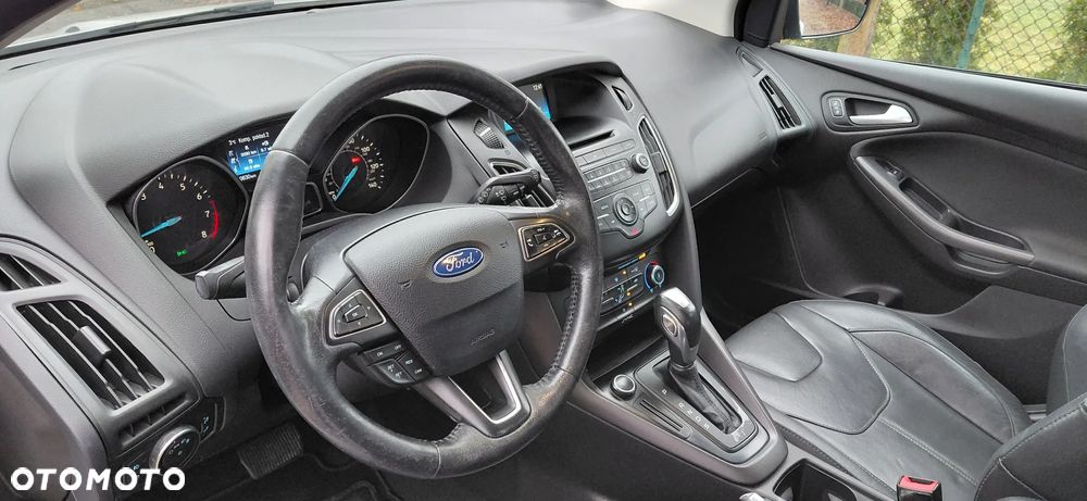 Ford Focus - 13