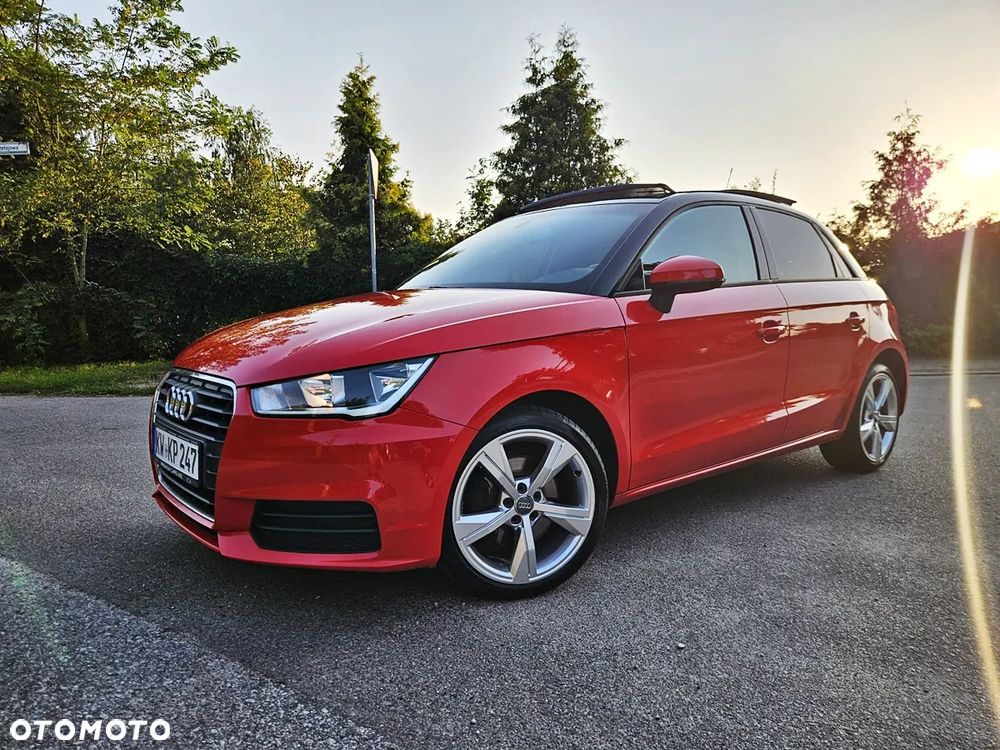 Audi A1 Sportback 1.6 TDI S tronic design - 1