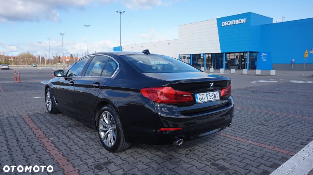 BMW Seria 5 520d - 5