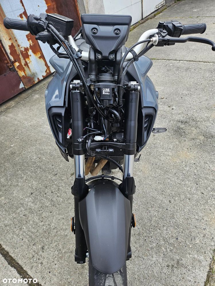 Yamaha MT - 4