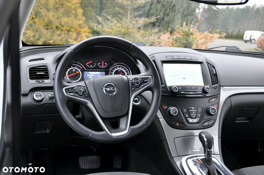 Opel Insignia - 29