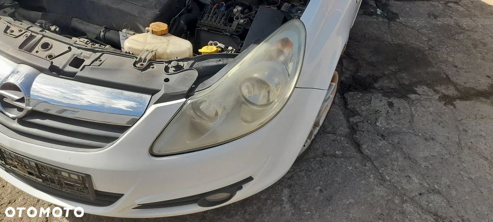 ZDERZAK tylny OPEL CORSA D - 10