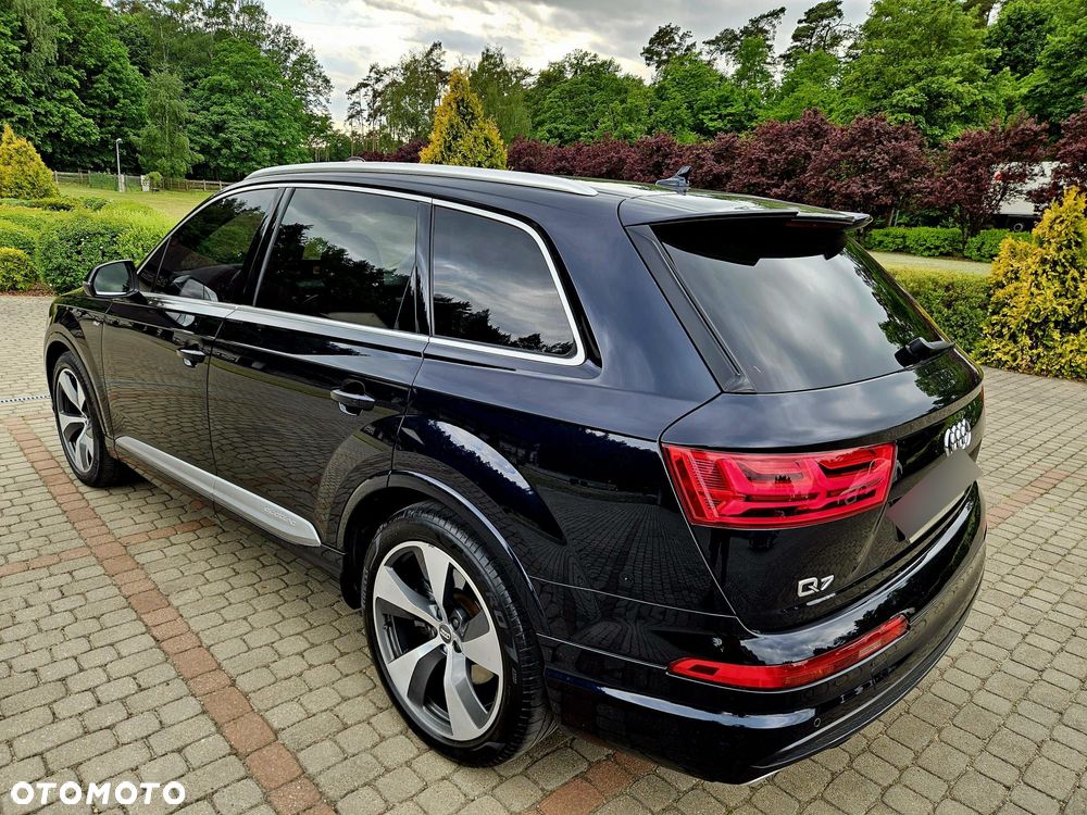 Audi Q7 - 6
