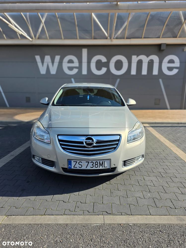 Opel Insignia 1.8 Cosmo - 1