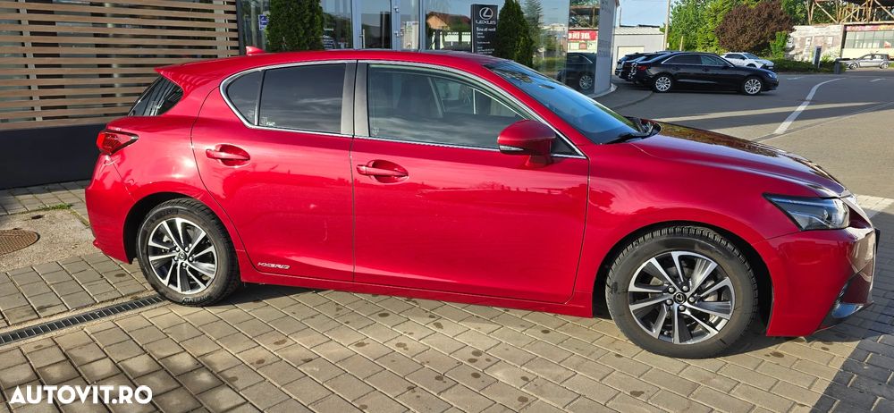 Lexus CT 200h Aut. Luxury - 2