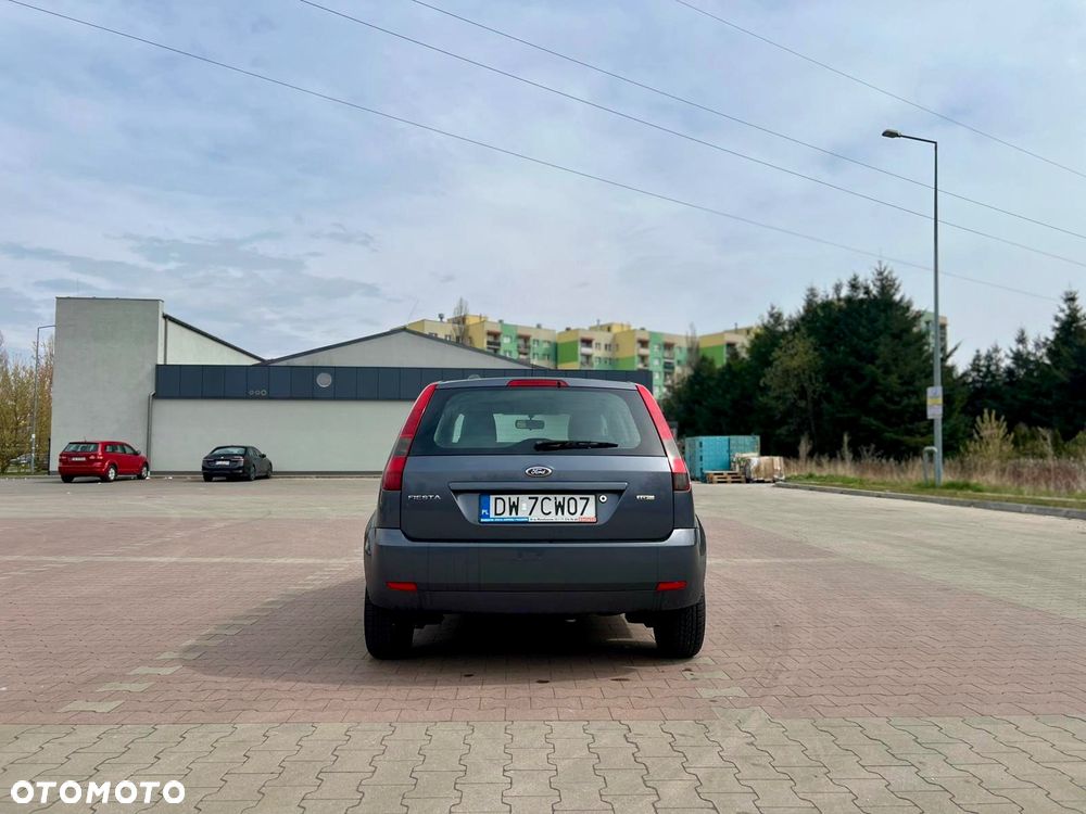 Ford Fiesta - 6