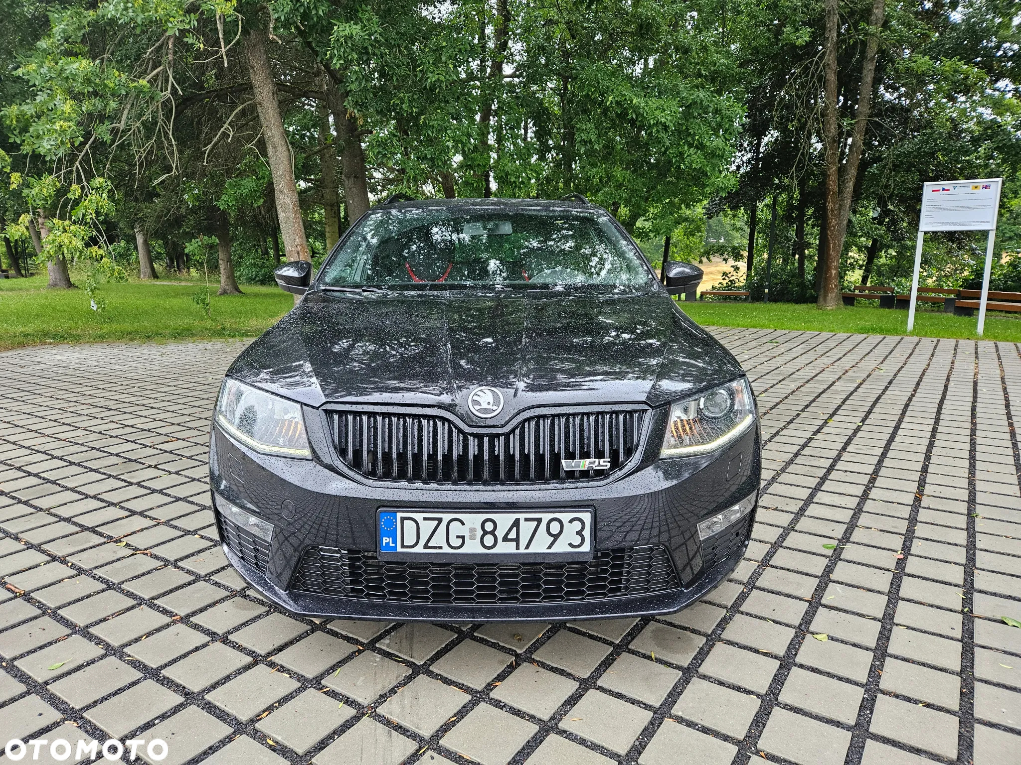 Skoda Octavia 2.0 TDI RS - 2