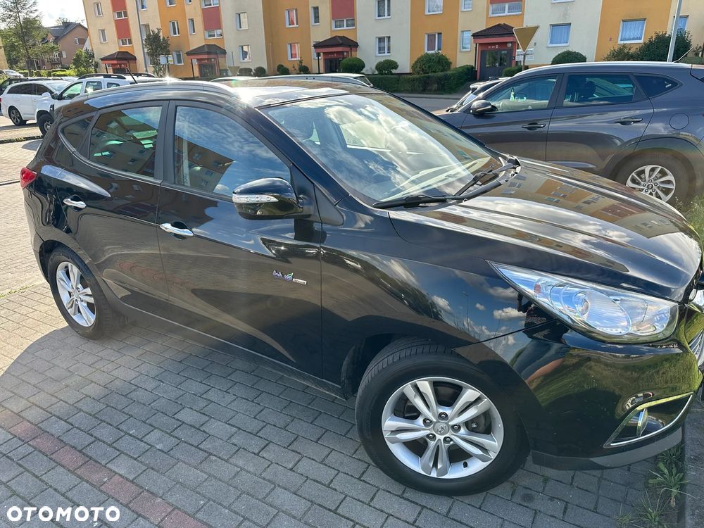 Hyundai ix35 1.6 2WD blue Style - 10
