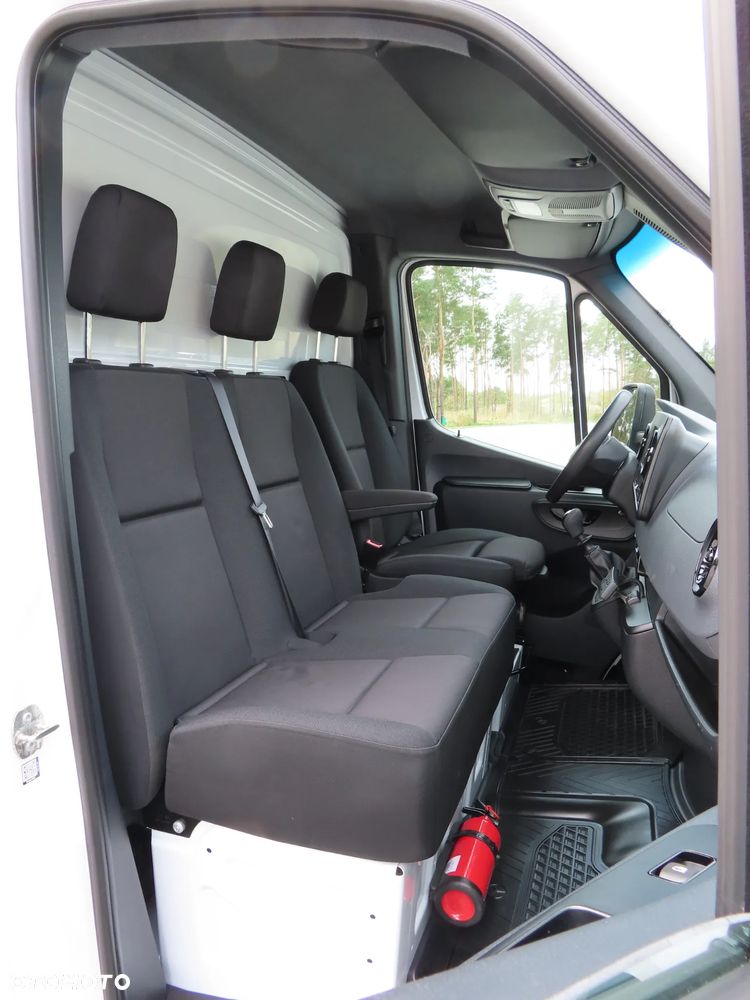 Mercedes-Benz Sprinter 317 CDI 170 KM Chłodnia -32 st.C 8.E.Palet IGLOOCAR 4230 mm Boczne Drzwi, Agregat Thermo King V200 MAX, Rozstaw Osi 4325 mm, Ładowność 910 Kg, GWARANCJA FABRYCZNA,  Stan Wizualny I Techniczny NOWY Tak Jak Z Taśmy Produkcyjnej Gotowy Dostępny OKAZJA POLECAM - 27