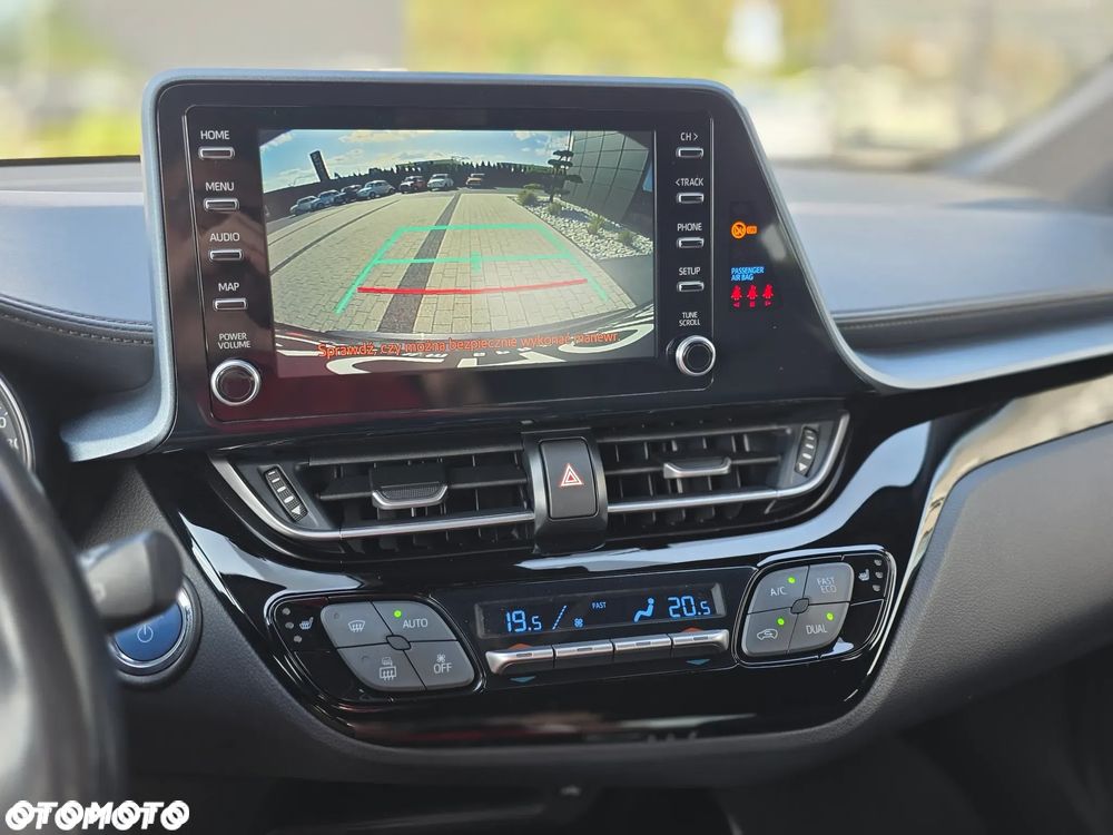 Toyota C-HR 1.8 Hybrid GPF Style - 32