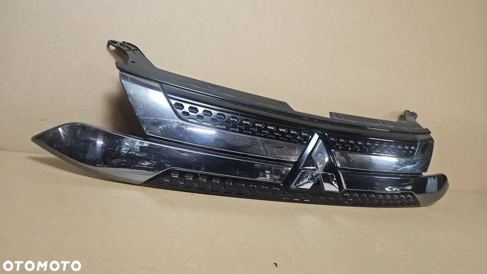 MITSUBISHI OUTLANDER 3 III LIFT 18- ATRAPA / GRILL PRZEDNI PRZÓD 7450B298 - 3