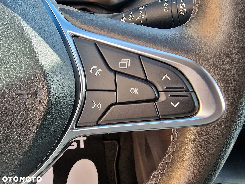 Renault Captur - 15