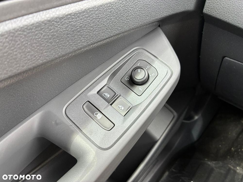 Volkswagen Caddy Cargo 1,5 TSI 116 KM manualna r. o. 2755 mm - 27