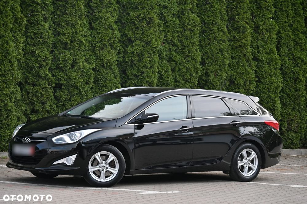 Hyundai i40 i40cw 1.7 CRDi Automatik Fifa World Cup Edition Gold - 3