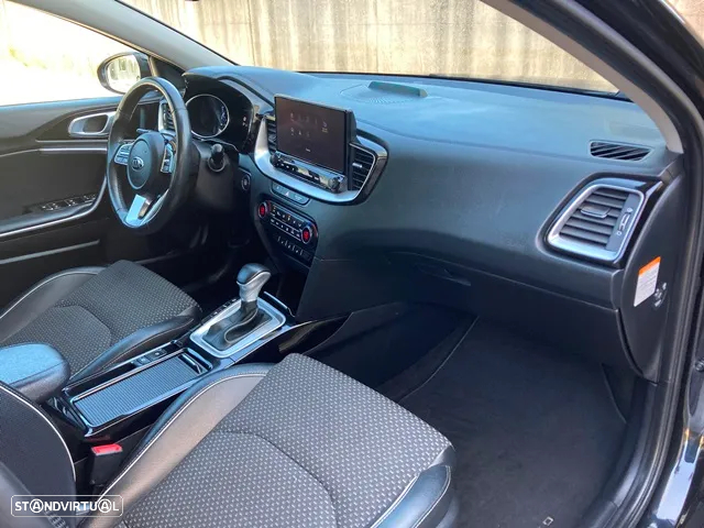 Kia XCeed 1.6 GDi PHEV Tech - 31