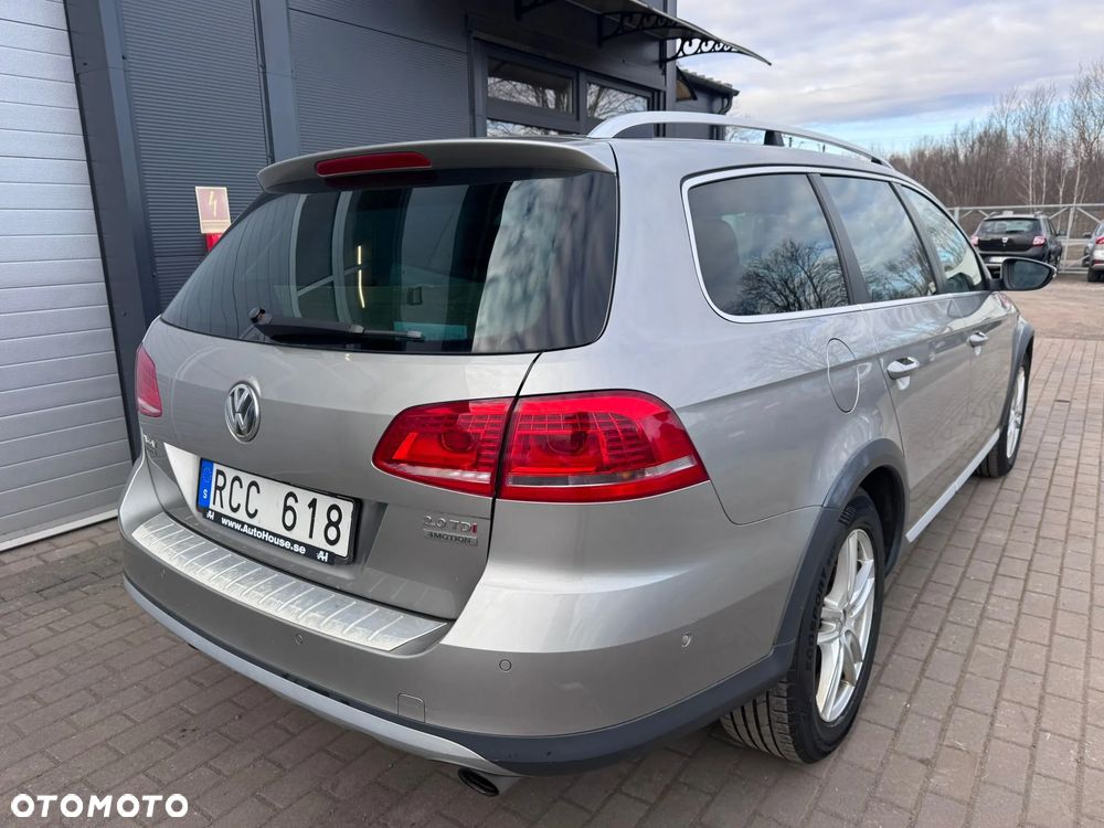 Volkswagen Passat Alltrack 2.0 TDI 4Mot DSG - 9