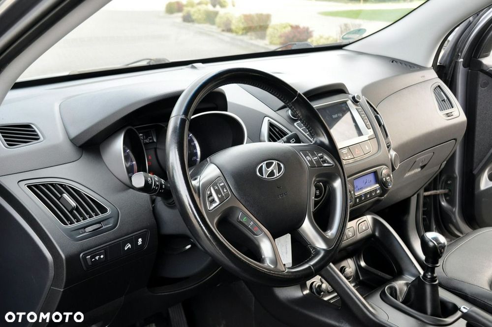 Hyundai ix35 - 23