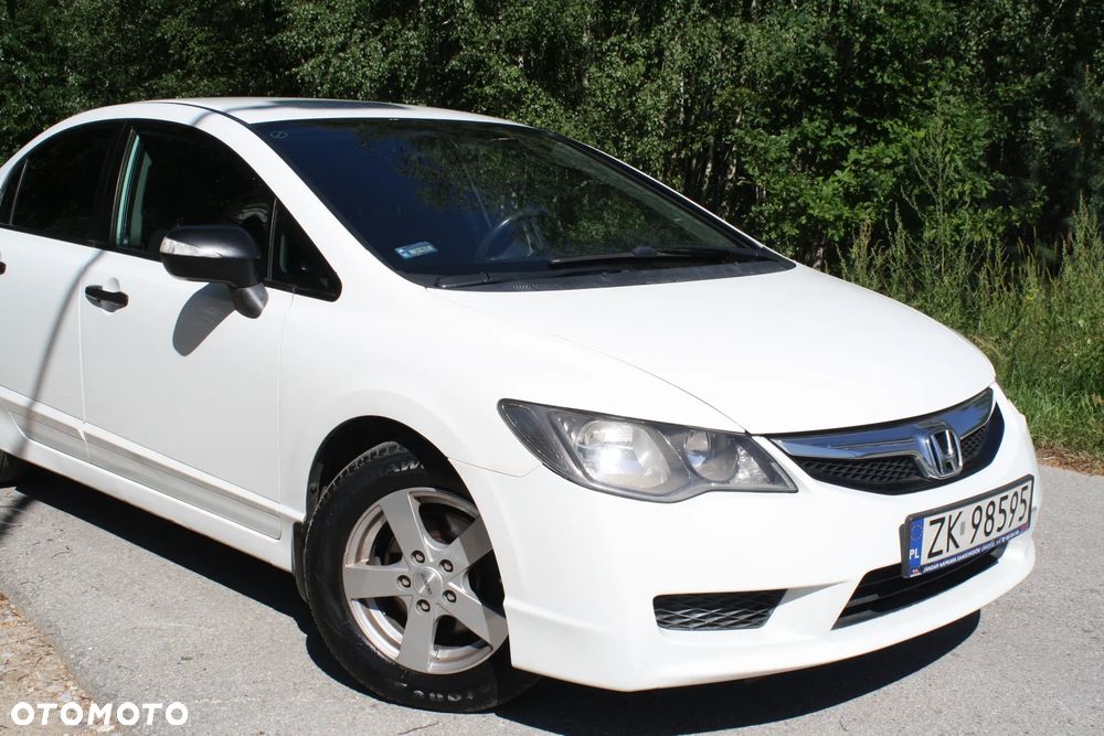 Honda Civic 1.8 Executive - 10