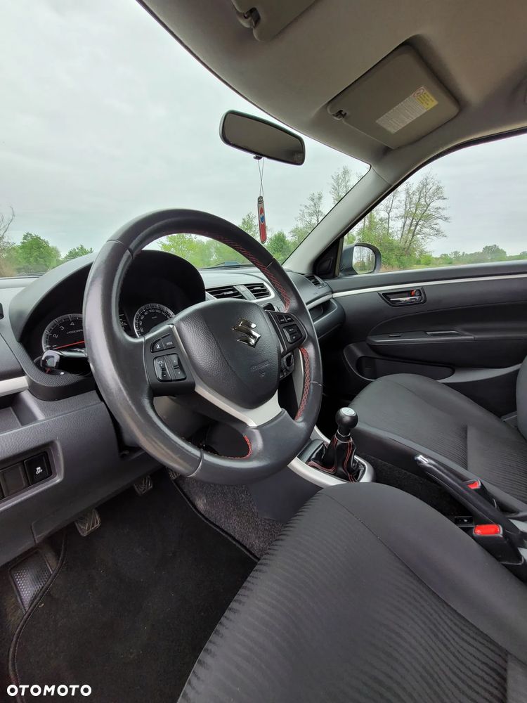 Suzuki Swift 1.2 Premium - 20