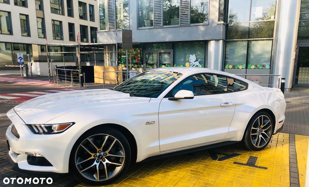 Ford Mustang 5.0 V8 GT - 19