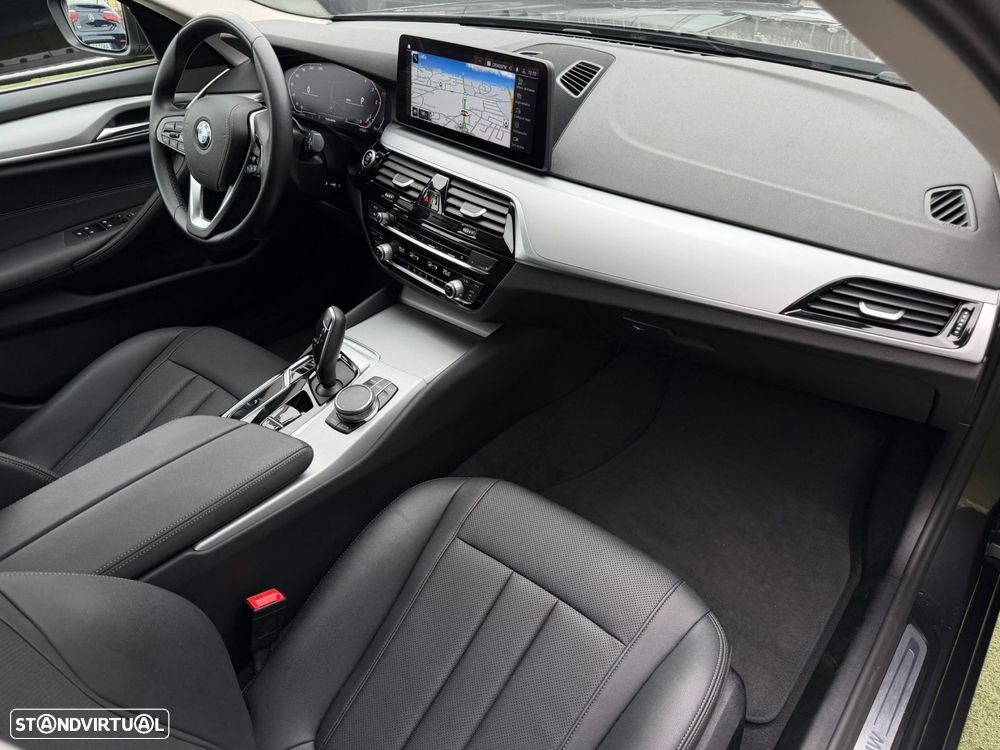 BMW 520 d Auto - 16
