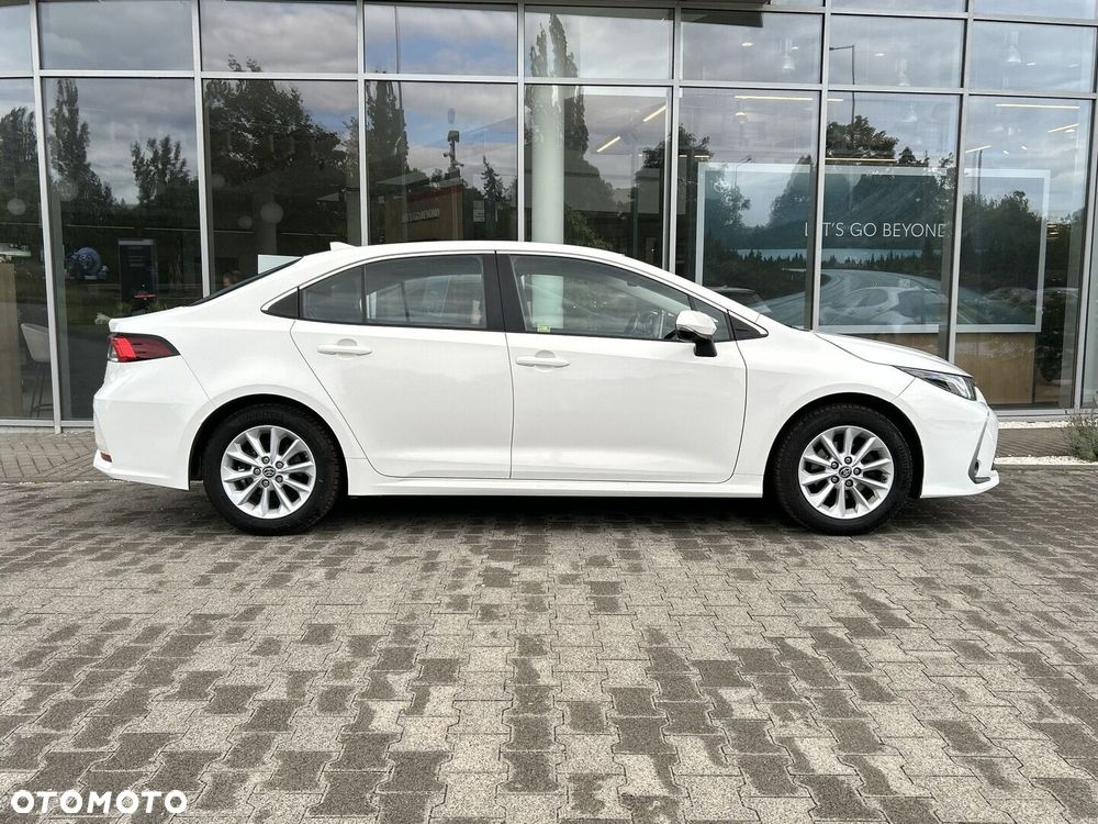 Toyota Corolla - 6