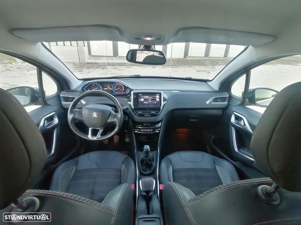Peugeot 2008 1.4 HDi Active - 8