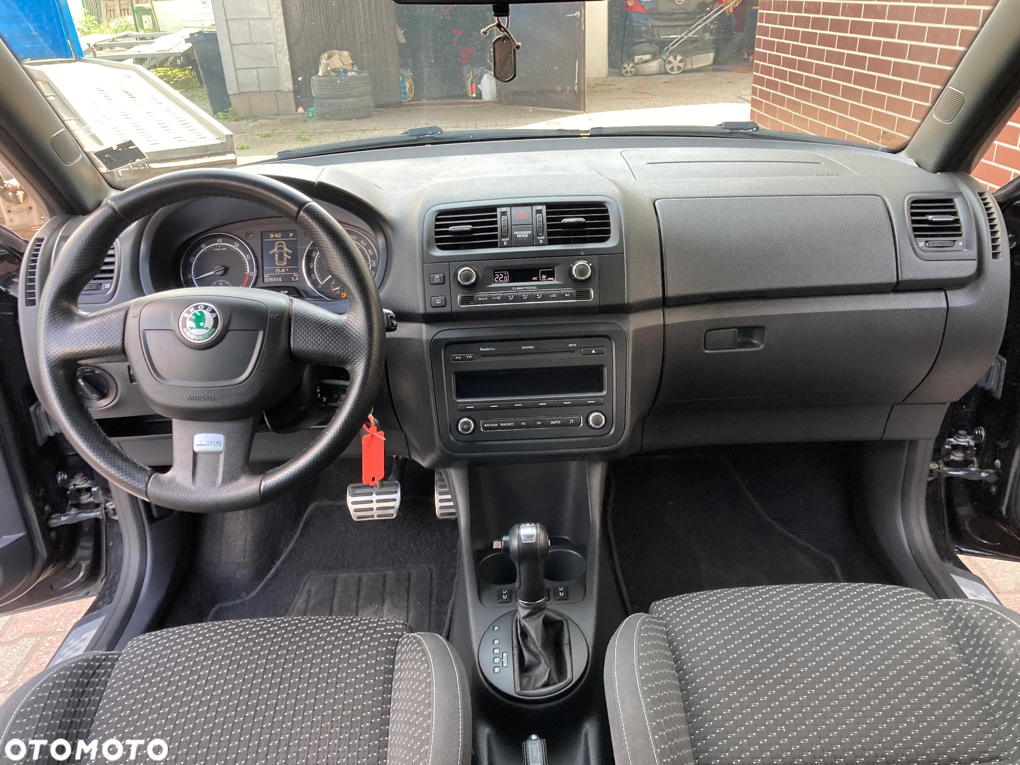 Skoda Fabia 1.4 TSI DSG RS - 18