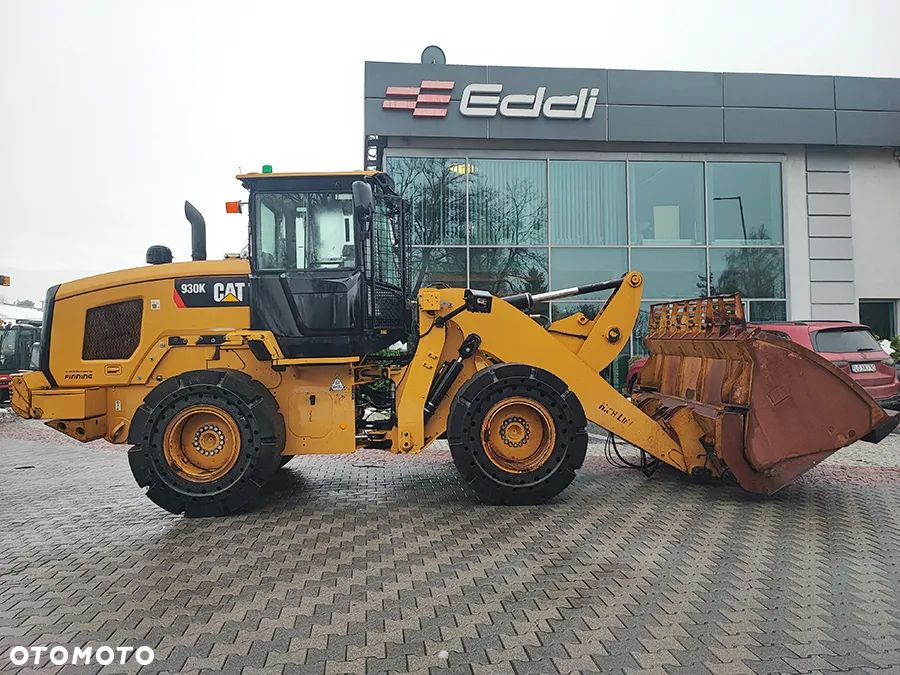 Caterpillar 930K - 3