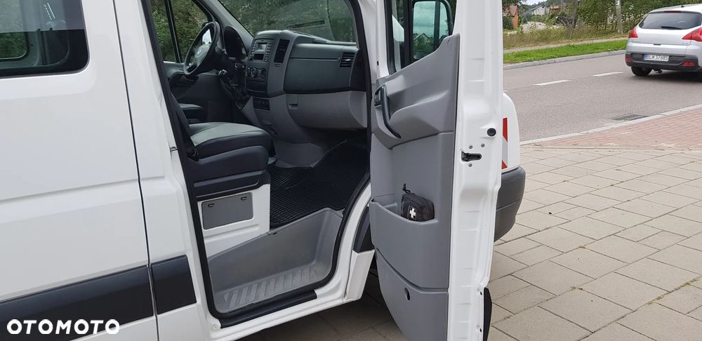 Volkswagen Crafter - 11