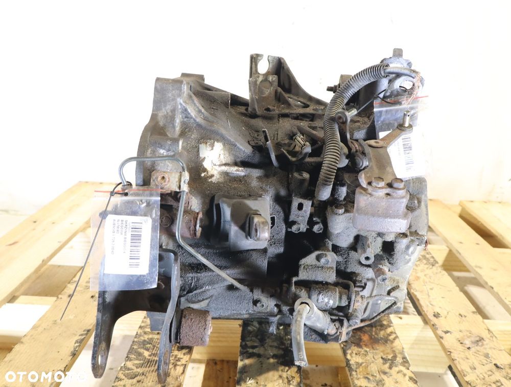 SKRZYNIA BIEGÓW 6 BIEGOWA TOYOTA AVENSIS II T25 2.0D4D 25150-2K - 3