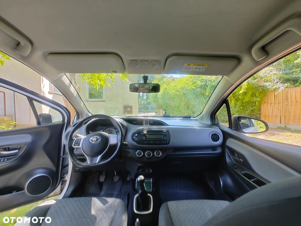 Toyota Yaris 1.0 Active - 25