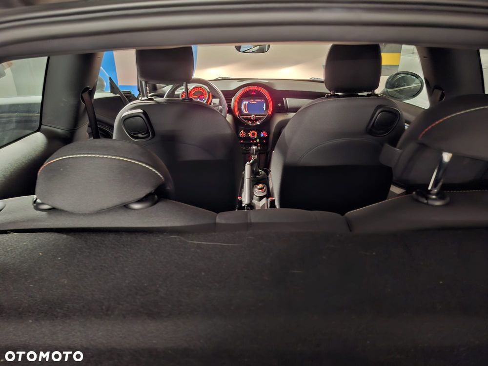 MINI ONE Standard - 10