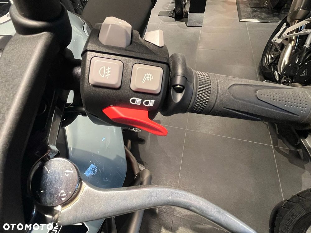 Triumph Tiger - 13