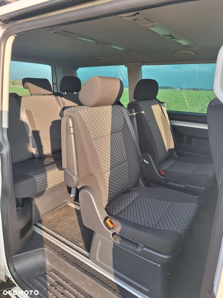 Volkswagen Multivan ver-2-0-tdi-l1-trendline-dsg - 8