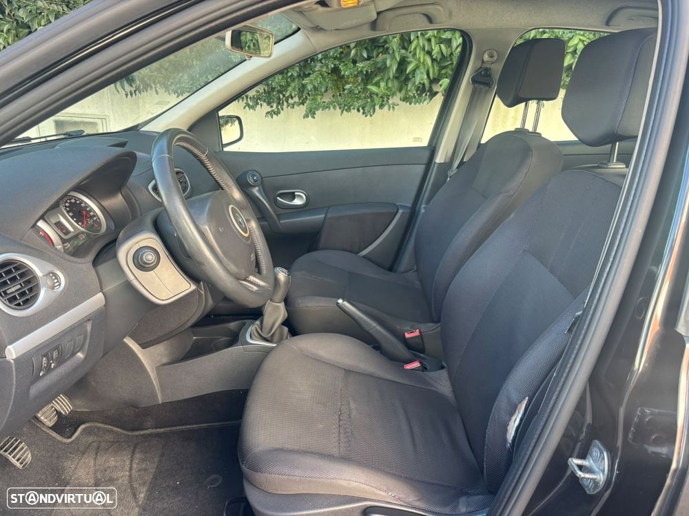 Renault Clio 1.5 dCi Confort - 21