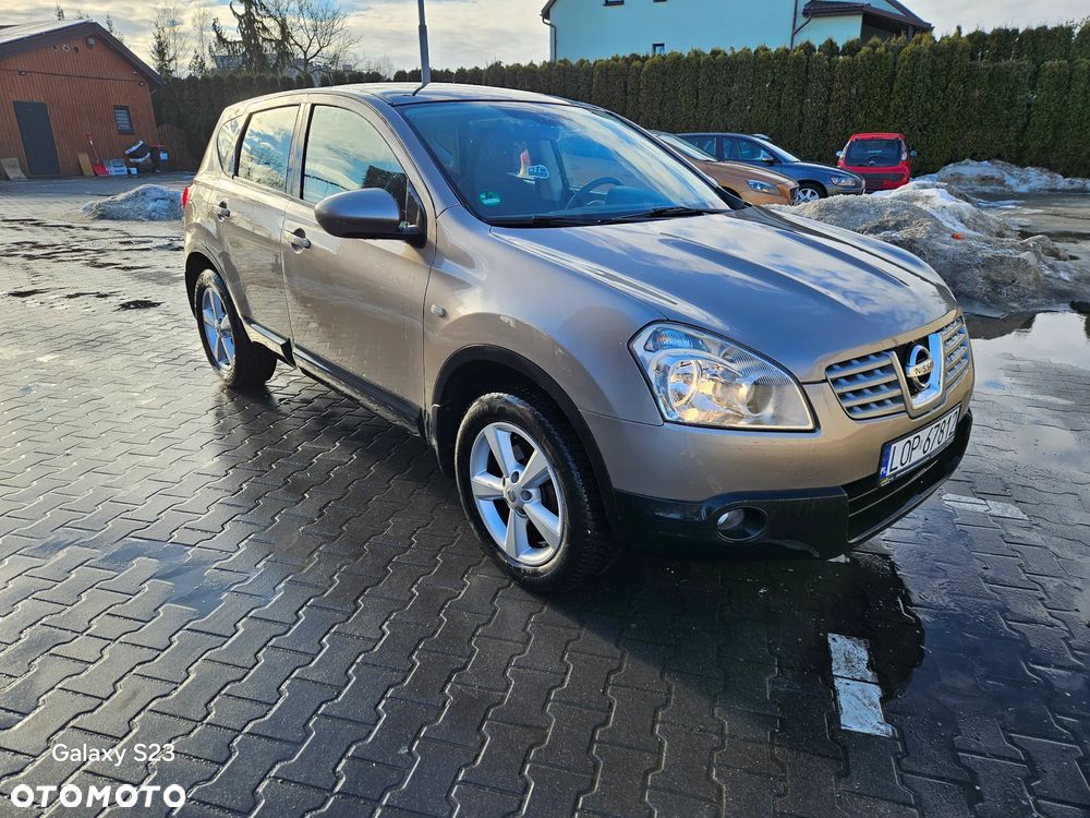 Nissan Qashqai - 1