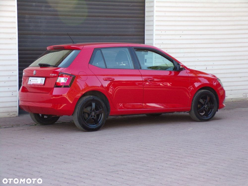Skoda Fabia - 4
