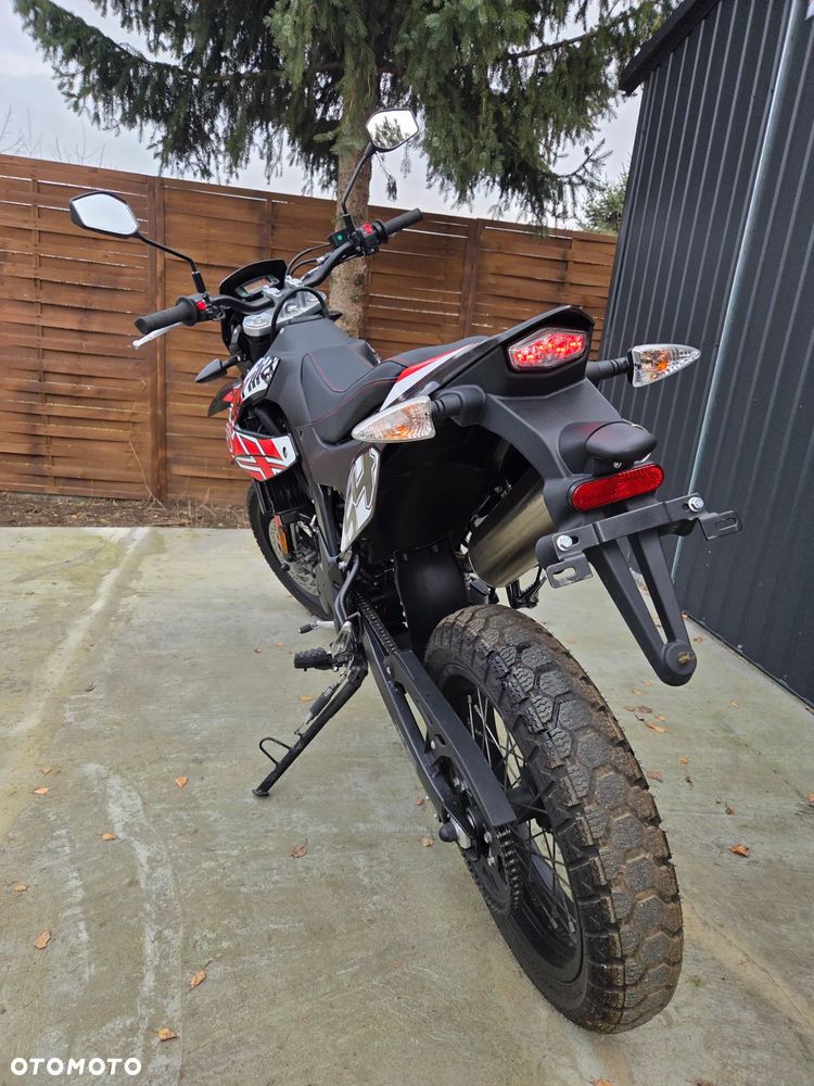 Aprilia SX - 4