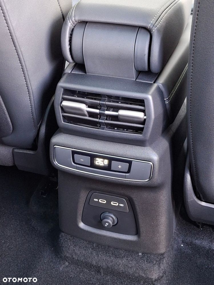 Audi Q4 e-tron - 27