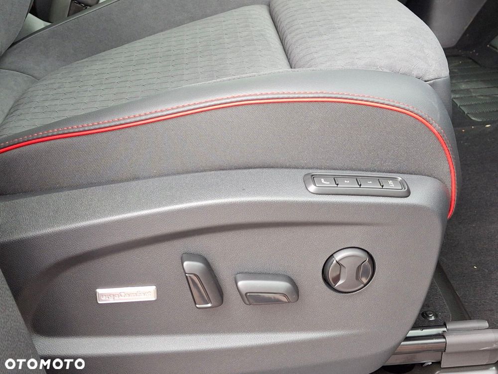Volkswagen ID. Buzz - 40