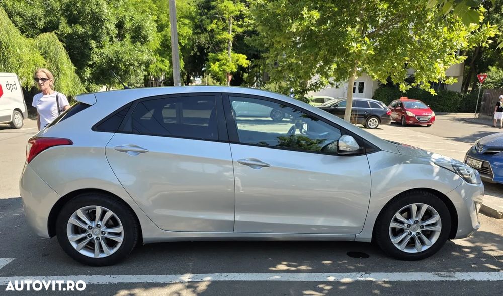Hyundai i30 1.6 GDI Exclusive Special Edition - 11