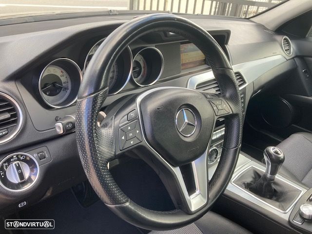 Mercedes-Benz C 220 CDI Avantgarde BE - 17